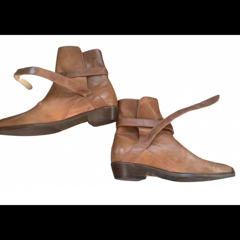 Modern Vice Brown Leather Ankle Boots
